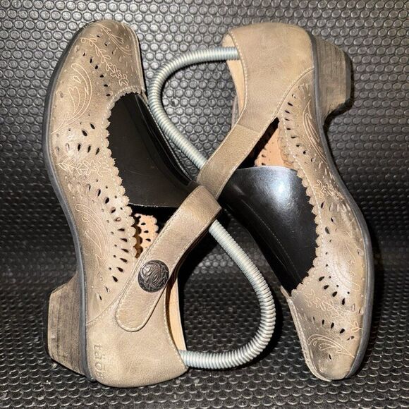TAOS Tango Leather Mary Jane Tan Brown Cut Out Cottage Boho Shoes Women’s 6.5 - Picture 5 of 8